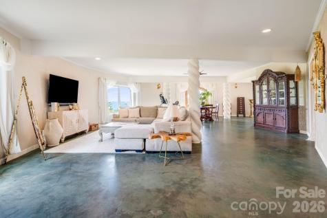 44 Azura Gardens Weaverville NC 28787