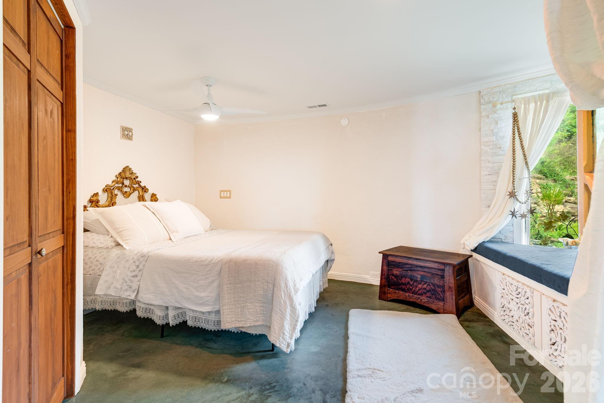 44 Azura Gardens Weaverville NC 28787