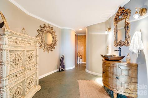 44 Azura Gardens Weaverville NC 28787