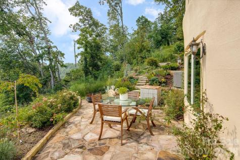 44 Azura Gardens Weaverville NC 28787