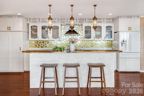 44 Azura Gardens Weaverville NC 28787