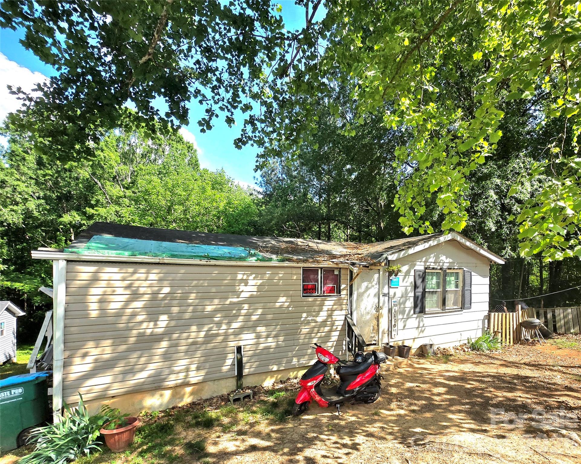 413 S Pinchback Avenue Bessemer City NC 28016