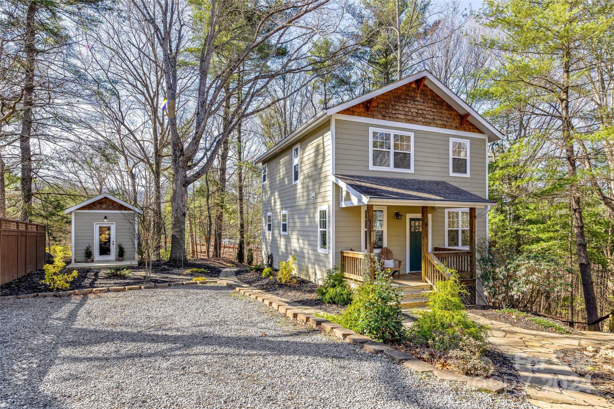 14 Pine Cove Road Asheville NC 28804