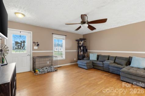 3603 Weatherly Lane Shelby NC 28150