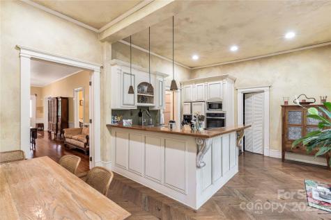 7 Kings Mountain Street York SC 29745