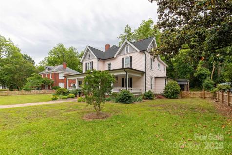 7 Kings Mountain Street York SC 29745