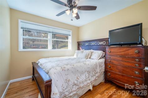 39 N Pershing Road Asheville NC 28805