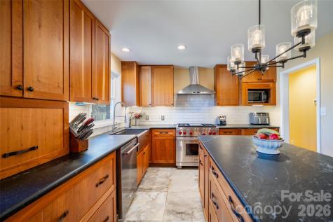 39 N Pershing Road Asheville NC 28805