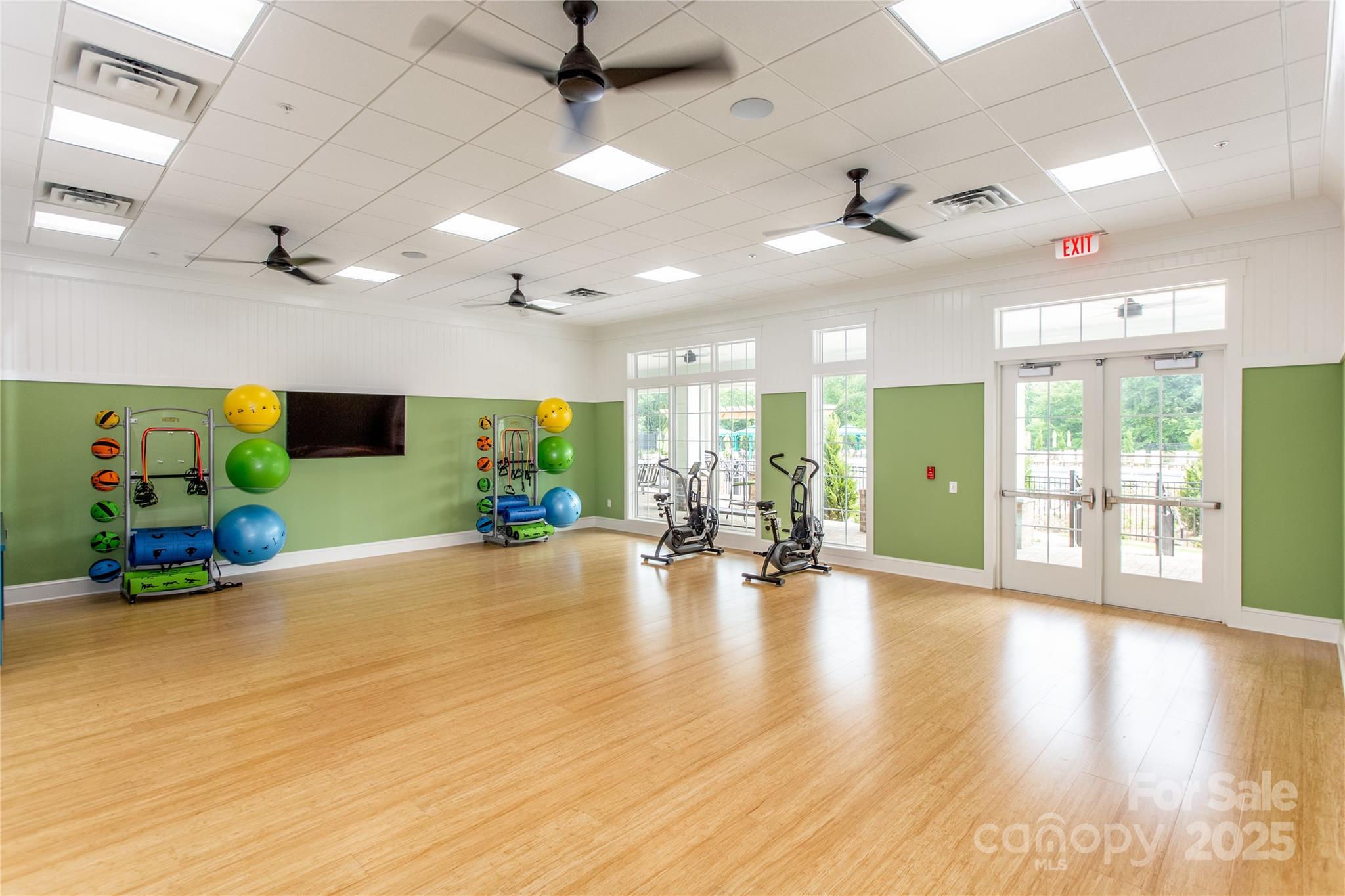 4225 Honey Locust Drive Charlotte NC 28215