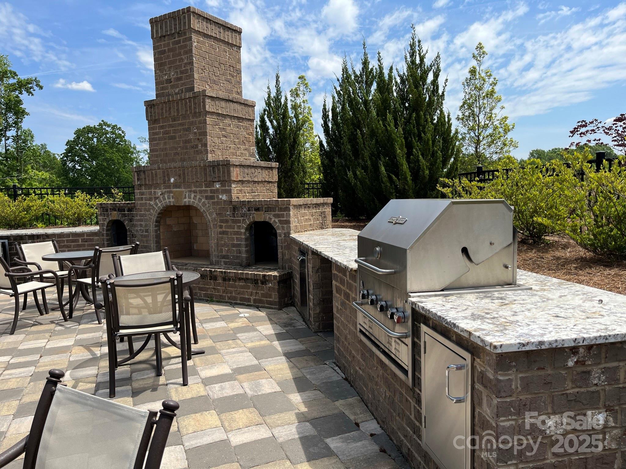 4225 Honey Locust Drive Charlotte NC 28215