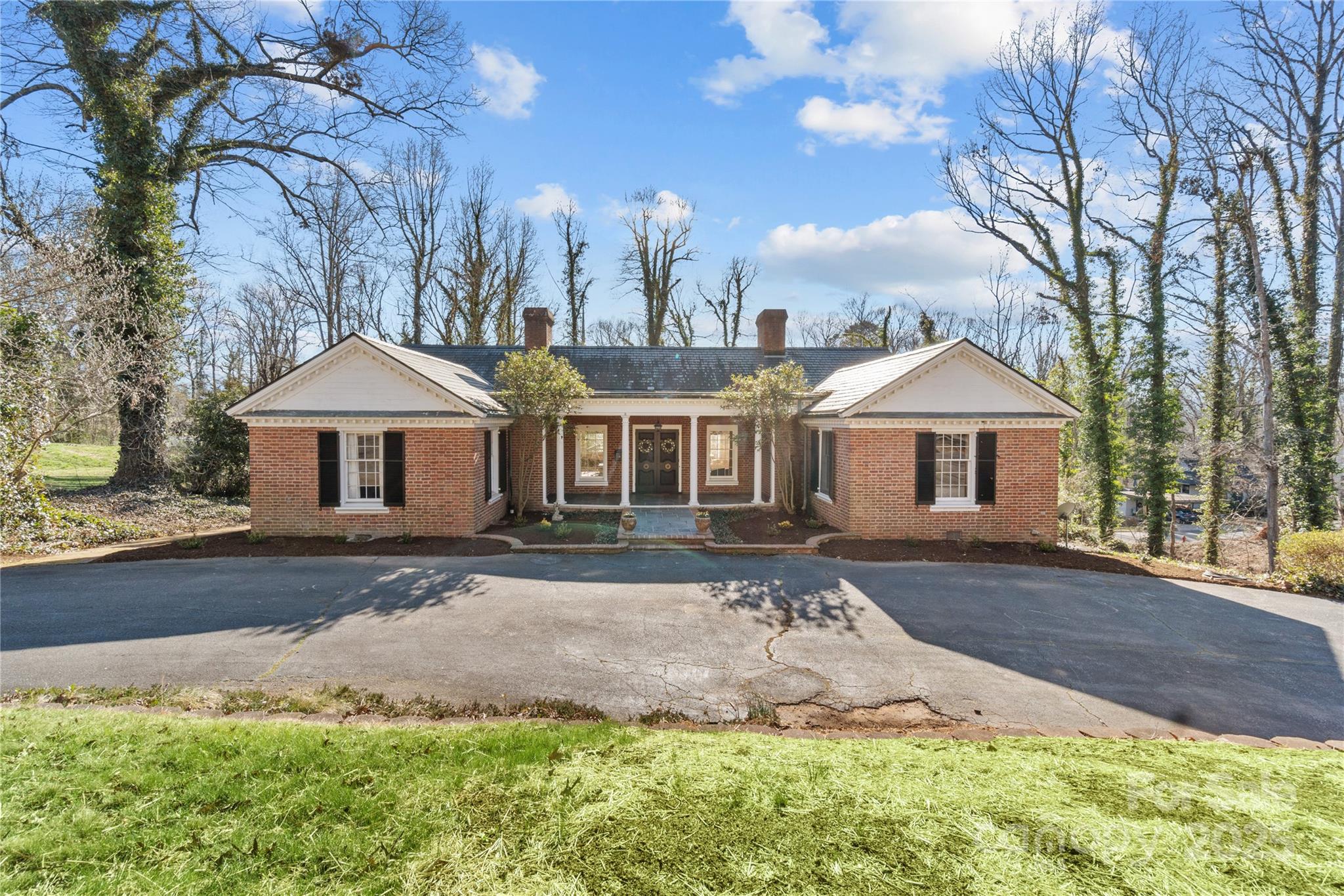 107 Hillside Lane Morganton NC 28655