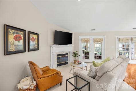 7211 Baniff Circle Charlotte NC 28277