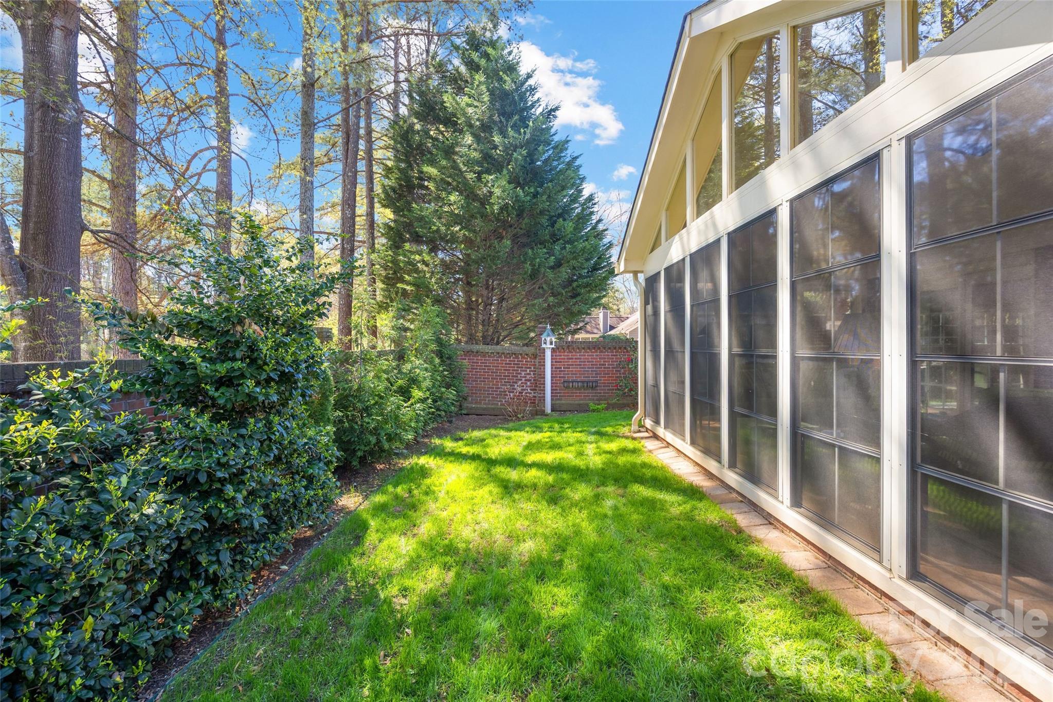 7211 Baniff Circle Charlotte NC 28277