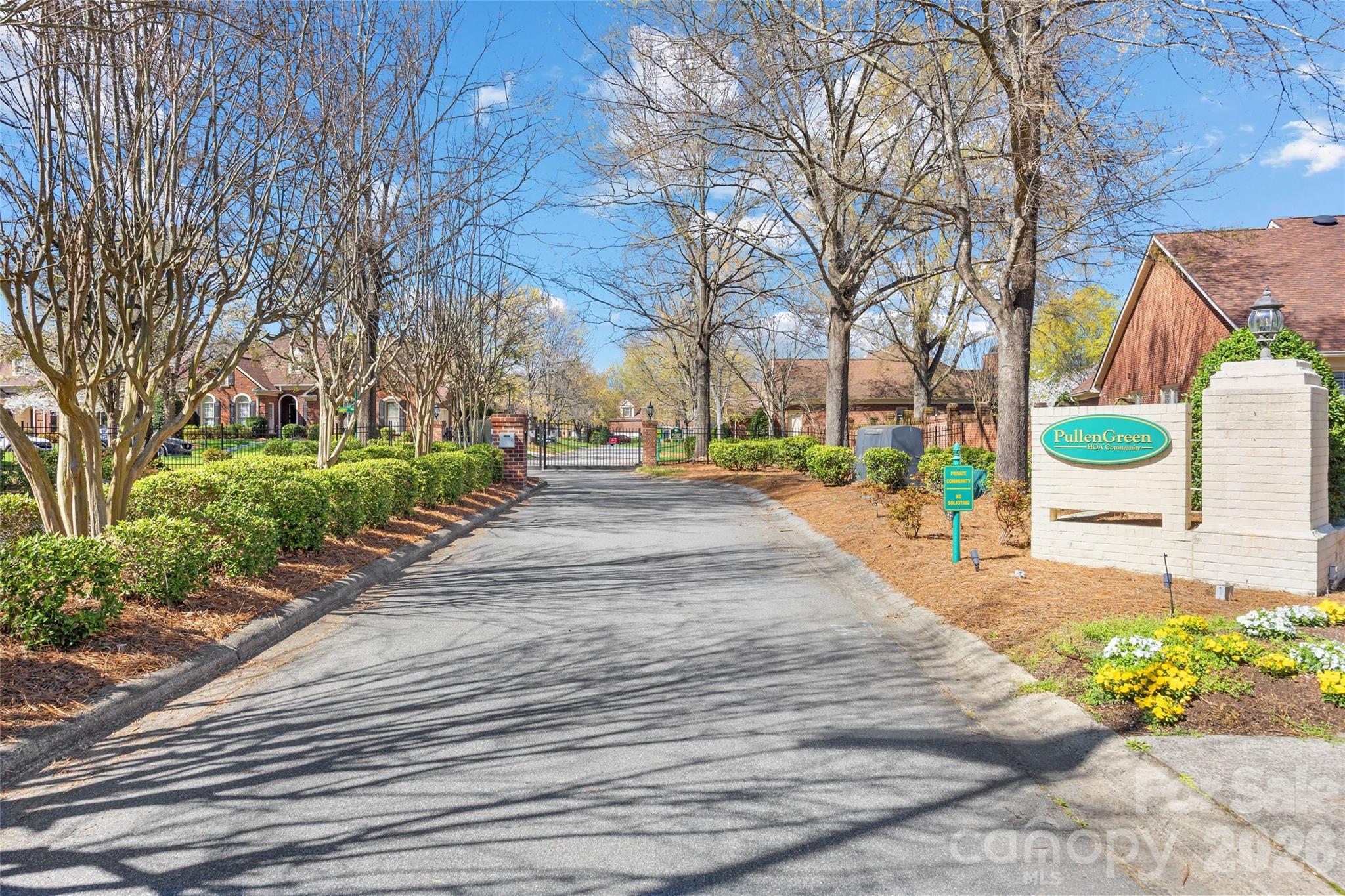 7211 Baniff Circle Charlotte NC 28277