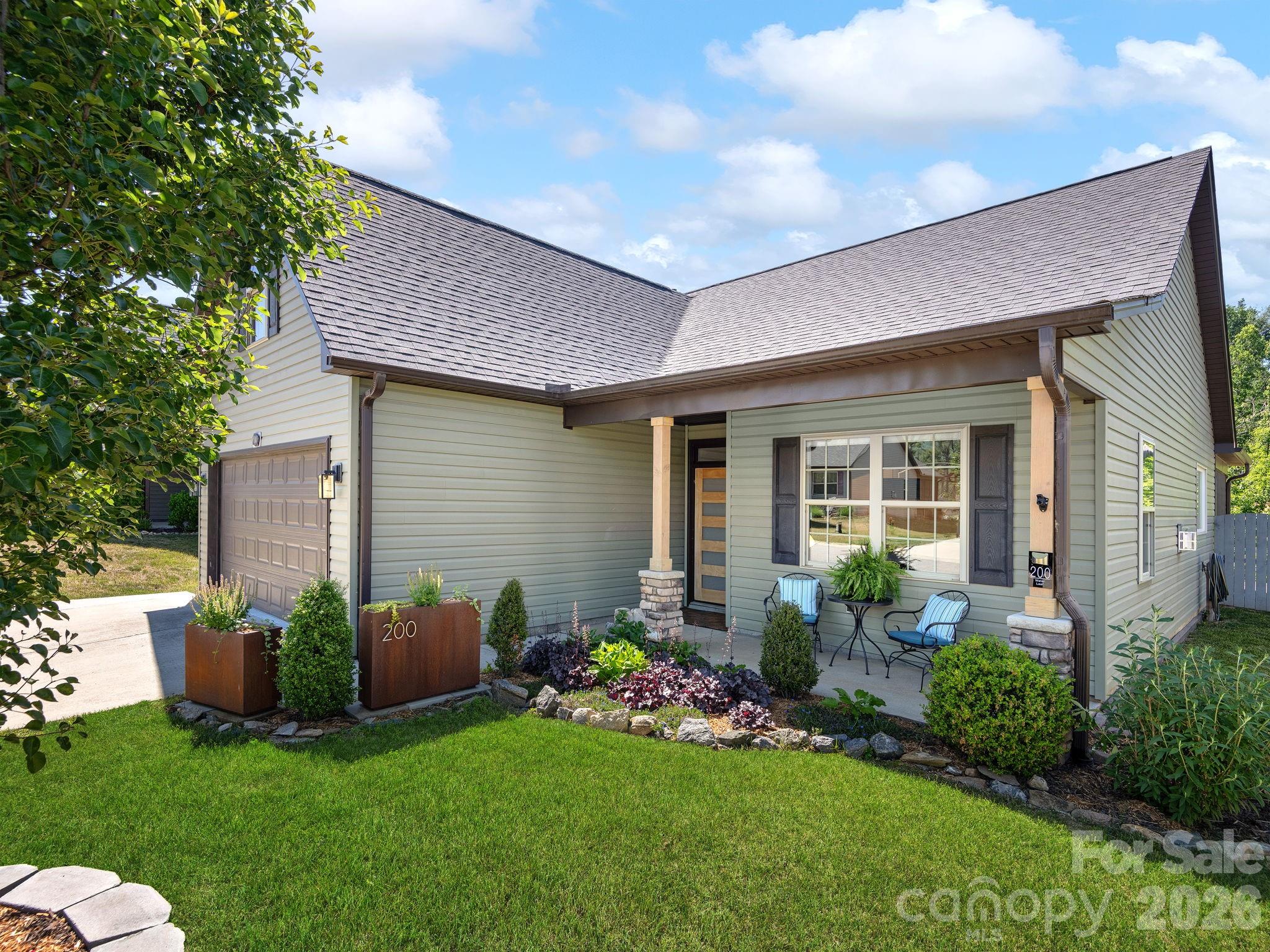 200 Water Leaf Drive Weaverville NC 28787