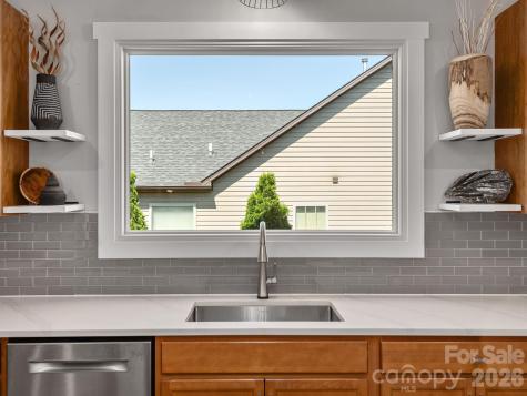 200 Water Leaf Drive Weaverville NC 28787