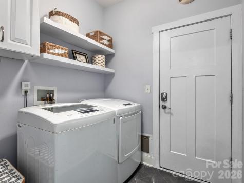 200 Water Leaf Drive Weaverville NC 28787