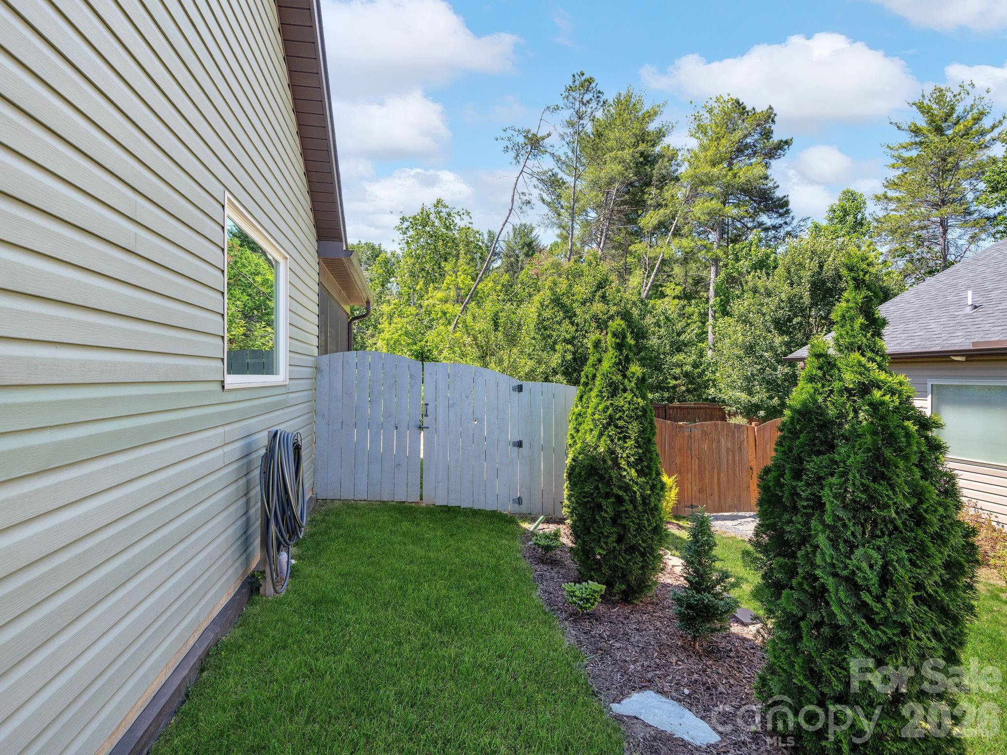 200 Water Leaf Drive Weaverville NC 28787