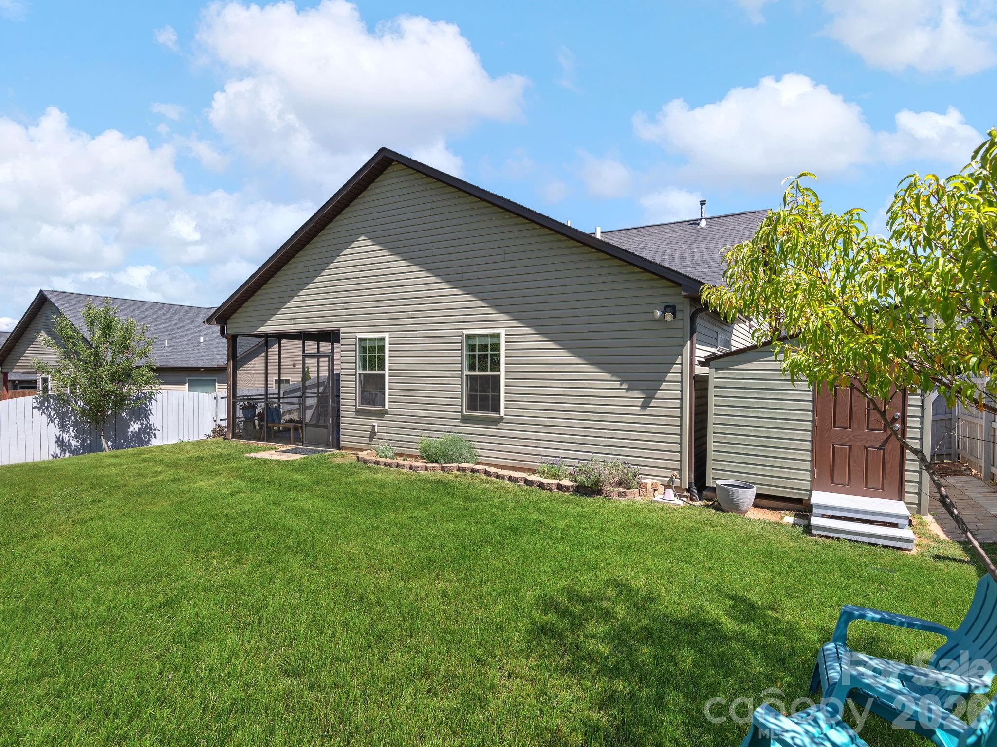 200 Water Leaf Drive Weaverville NC 28787