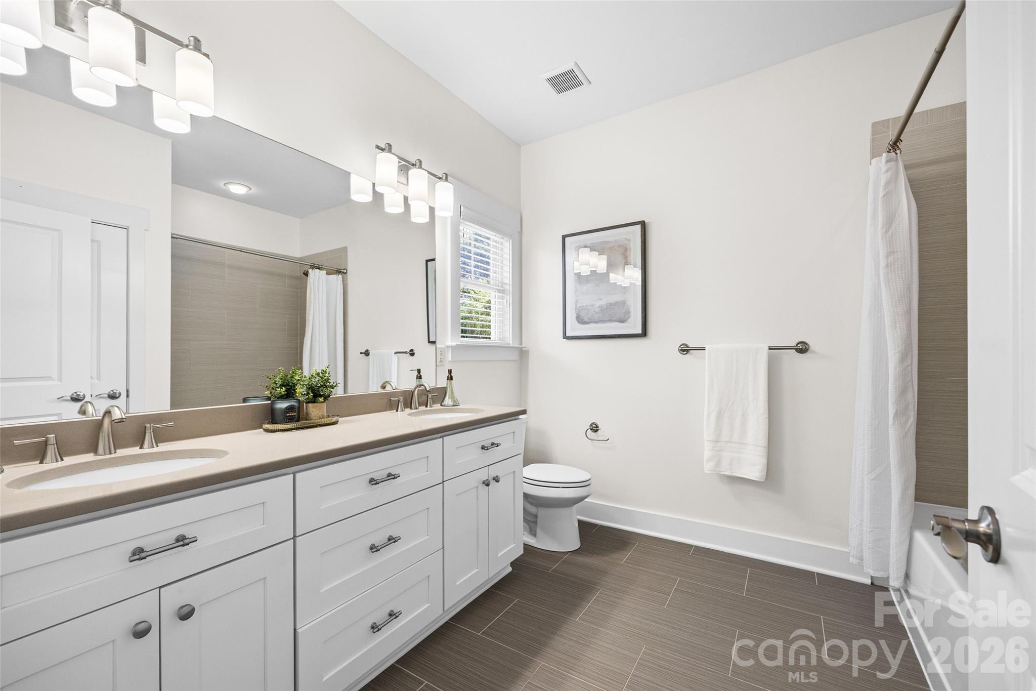2562 Roseview Lane Charlotte NC 28205