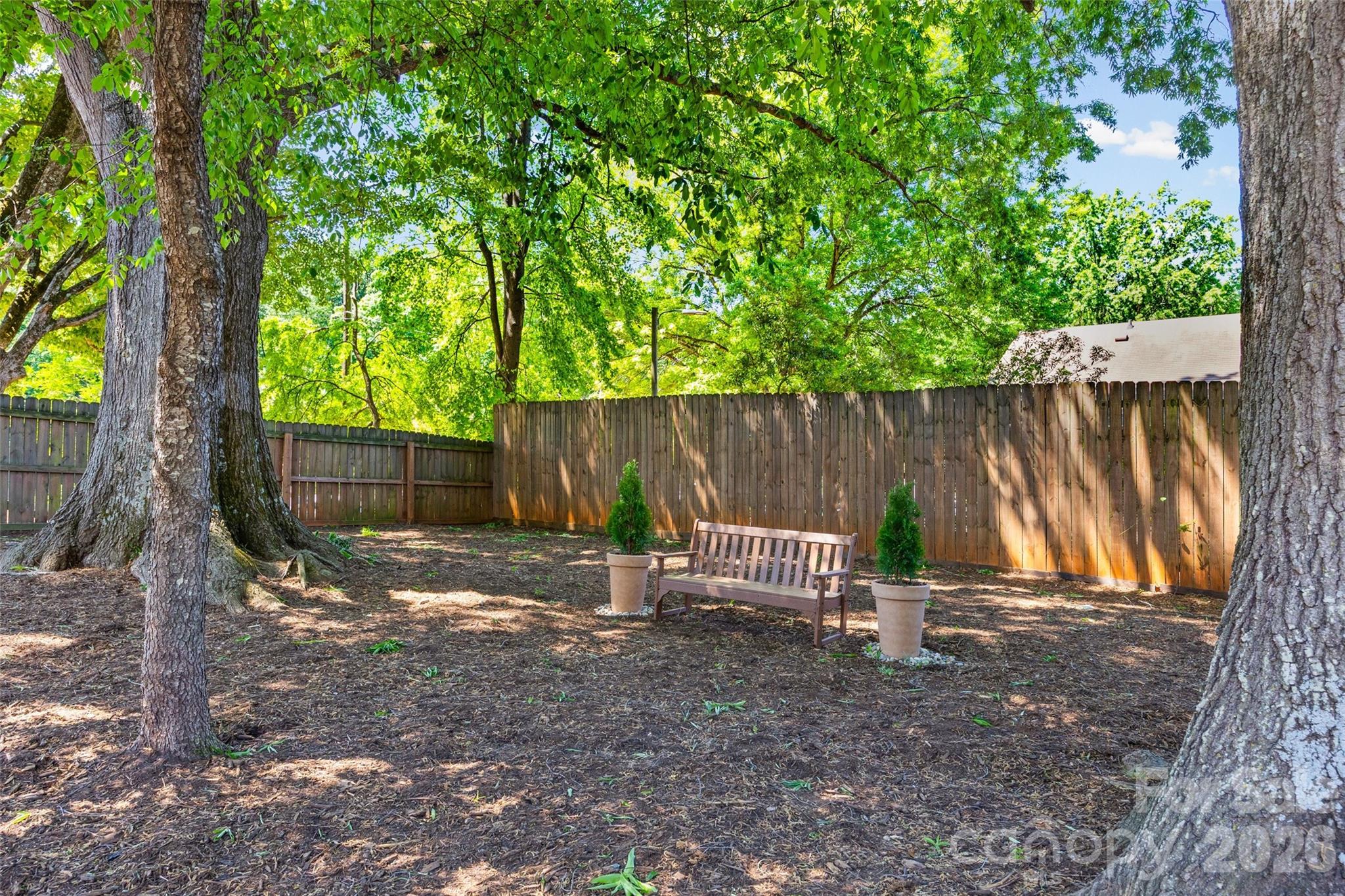 2562 Roseview Lane Charlotte NC 28205