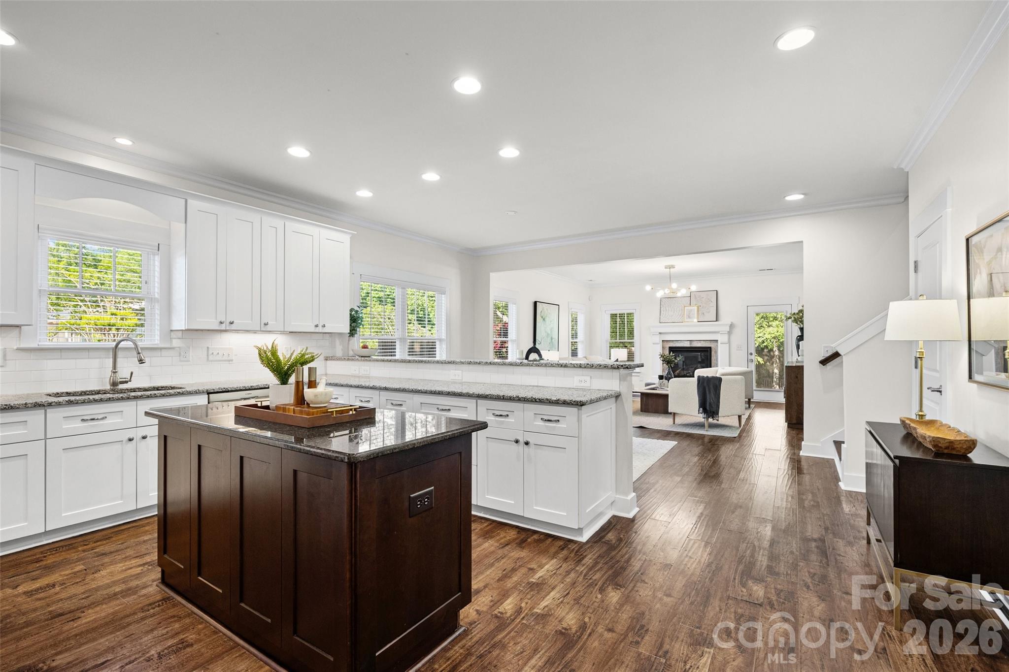 2562 Roseview Lane Charlotte NC 28205
