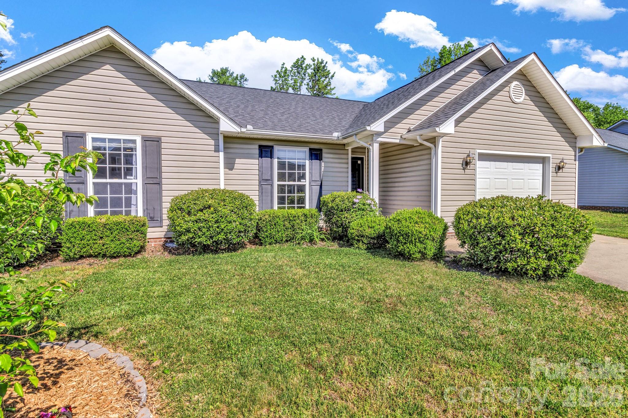 58 S Sunberry Trail Fletcher NC 28732