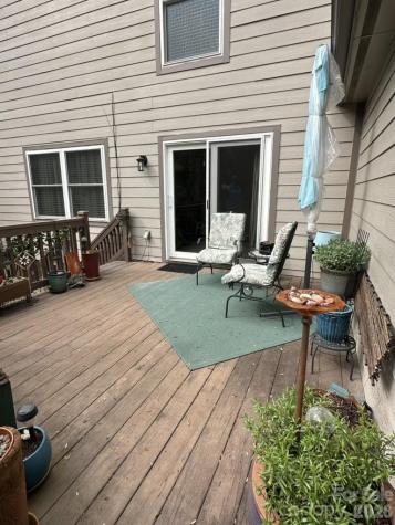 99 Willow Way Hendersonville NC 28739