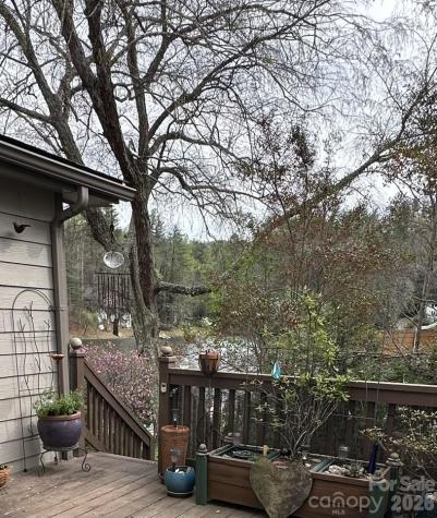 99 Willow Way Hendersonville NC 28739