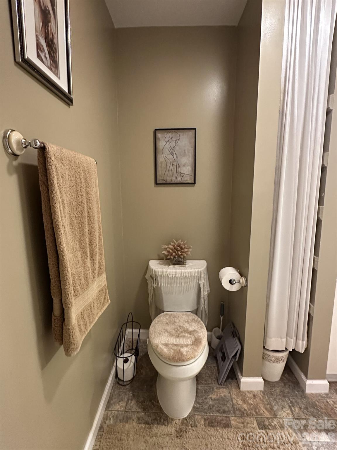 99 Willow Way Hendersonville NC 28739