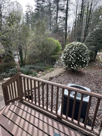 99 Willow Way Hendersonville NC 28739
