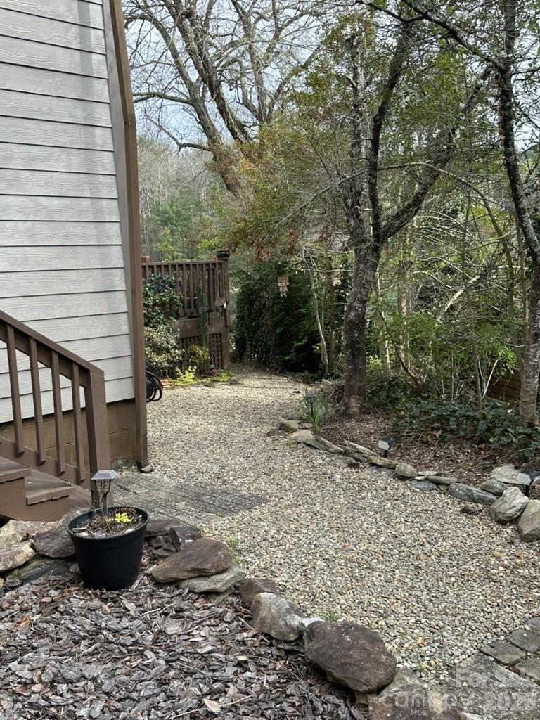 99 Willow Way Hendersonville NC 28739