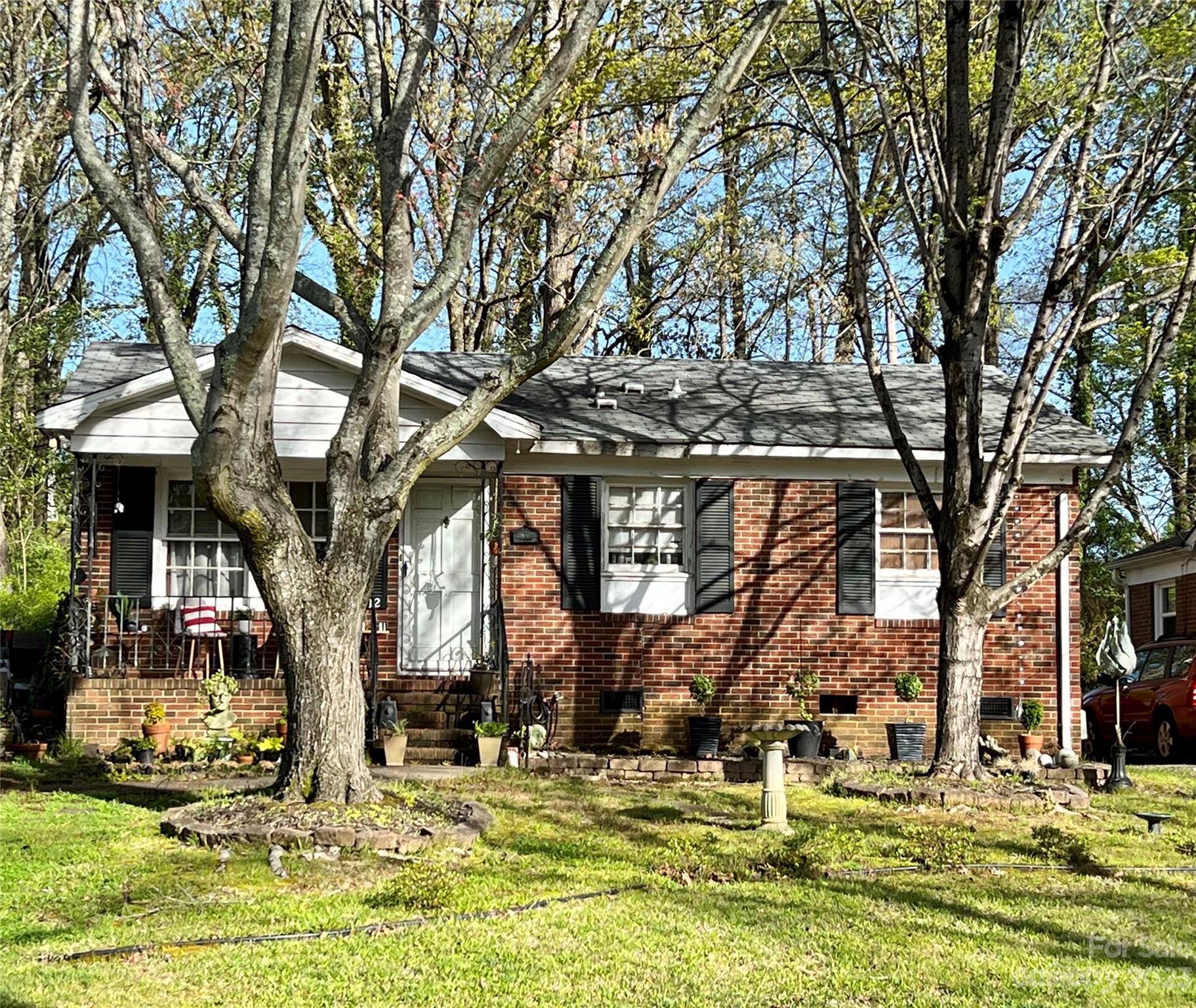 1812 Dallas Avenue Charlotte NC 28205