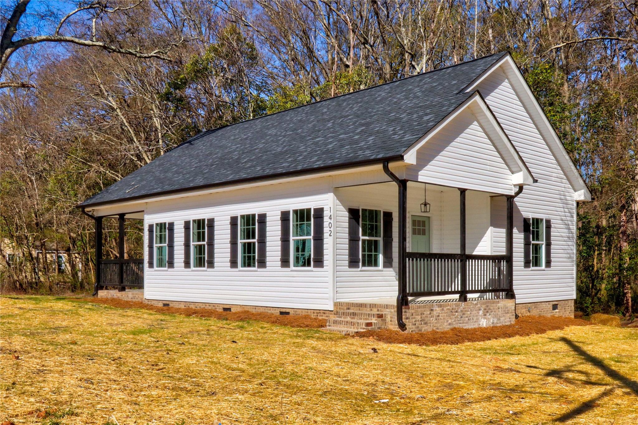 1402 Essex Avenue Gastonia NC 28052