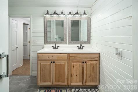 1628 Skyland Drive Seven Devils NC 28604