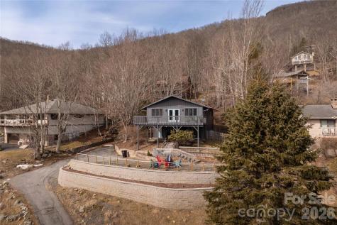 1628 Skyland Drive Seven Devils NC 28604