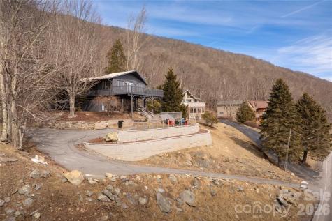 1628 Skyland Drive Seven Devils NC 28604