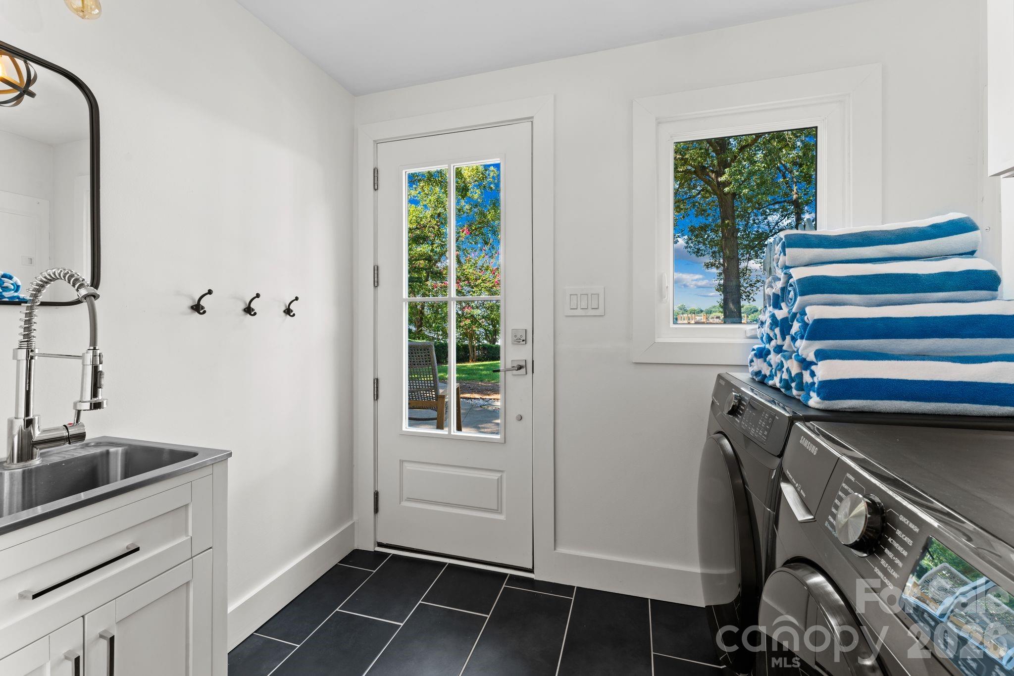 138 Lakefront Drive Mooresville NC 28117
