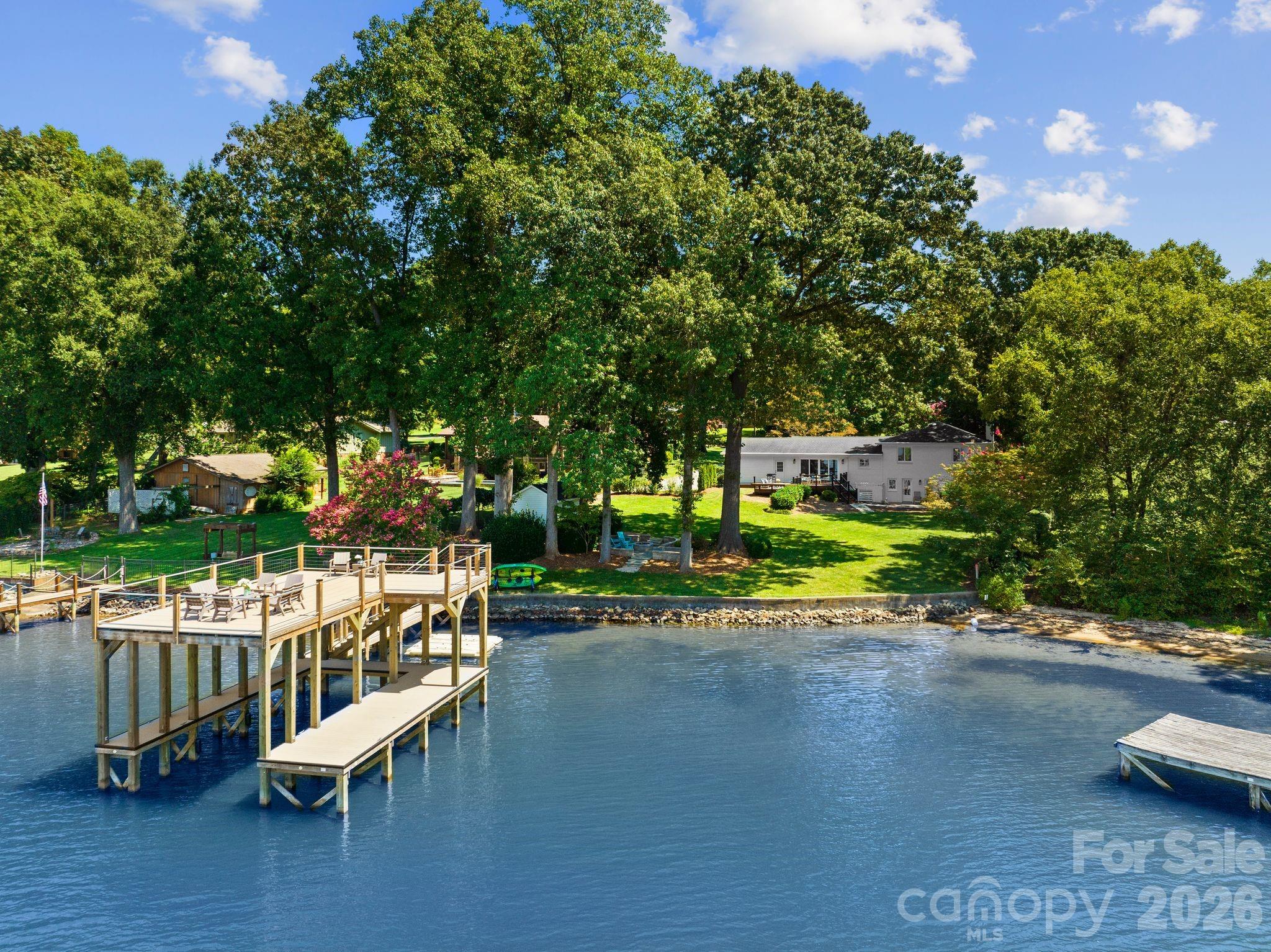 138 Lakefront Drive Mooresville NC 28117