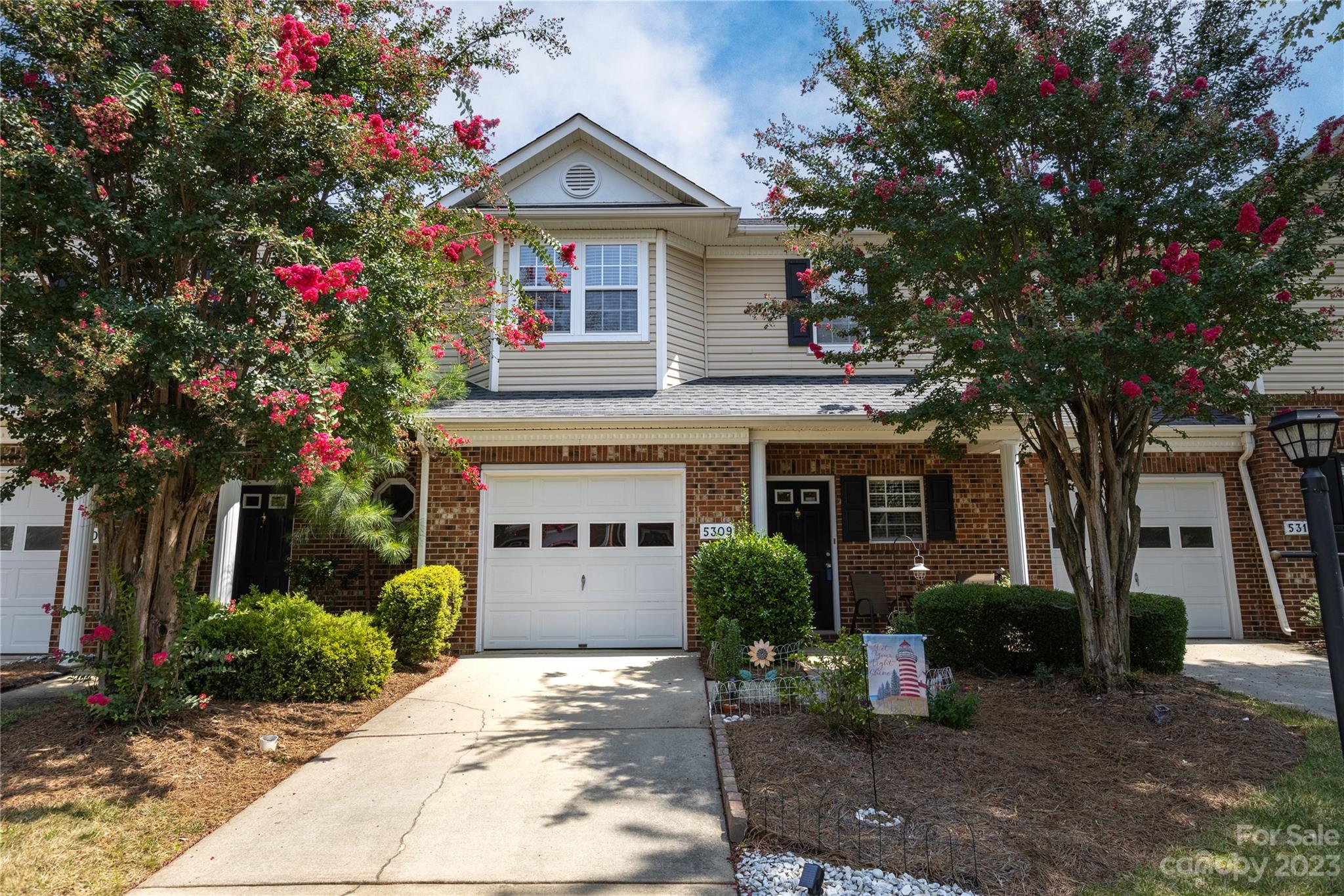 5309 Waverly Lynn Lane Charlotte NC 28269
