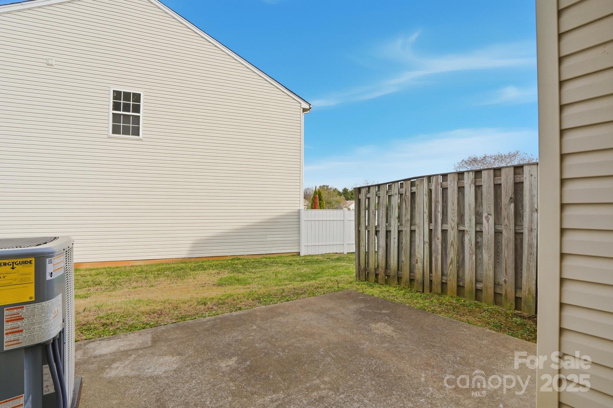 3855 Glenlea Commons Drive Charlotte NC 28216