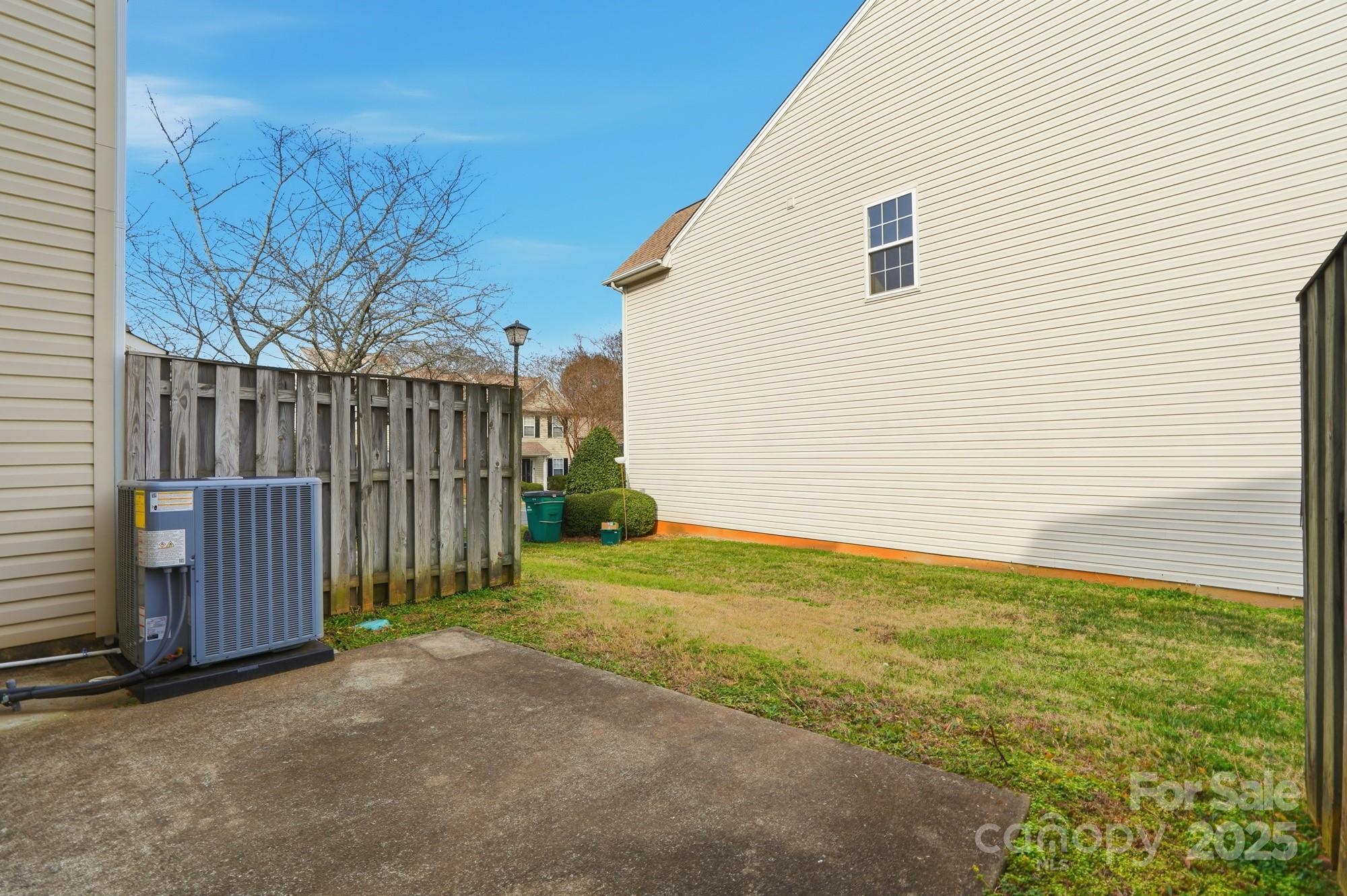 3855 Glenlea Commons Drive Charlotte NC 28216