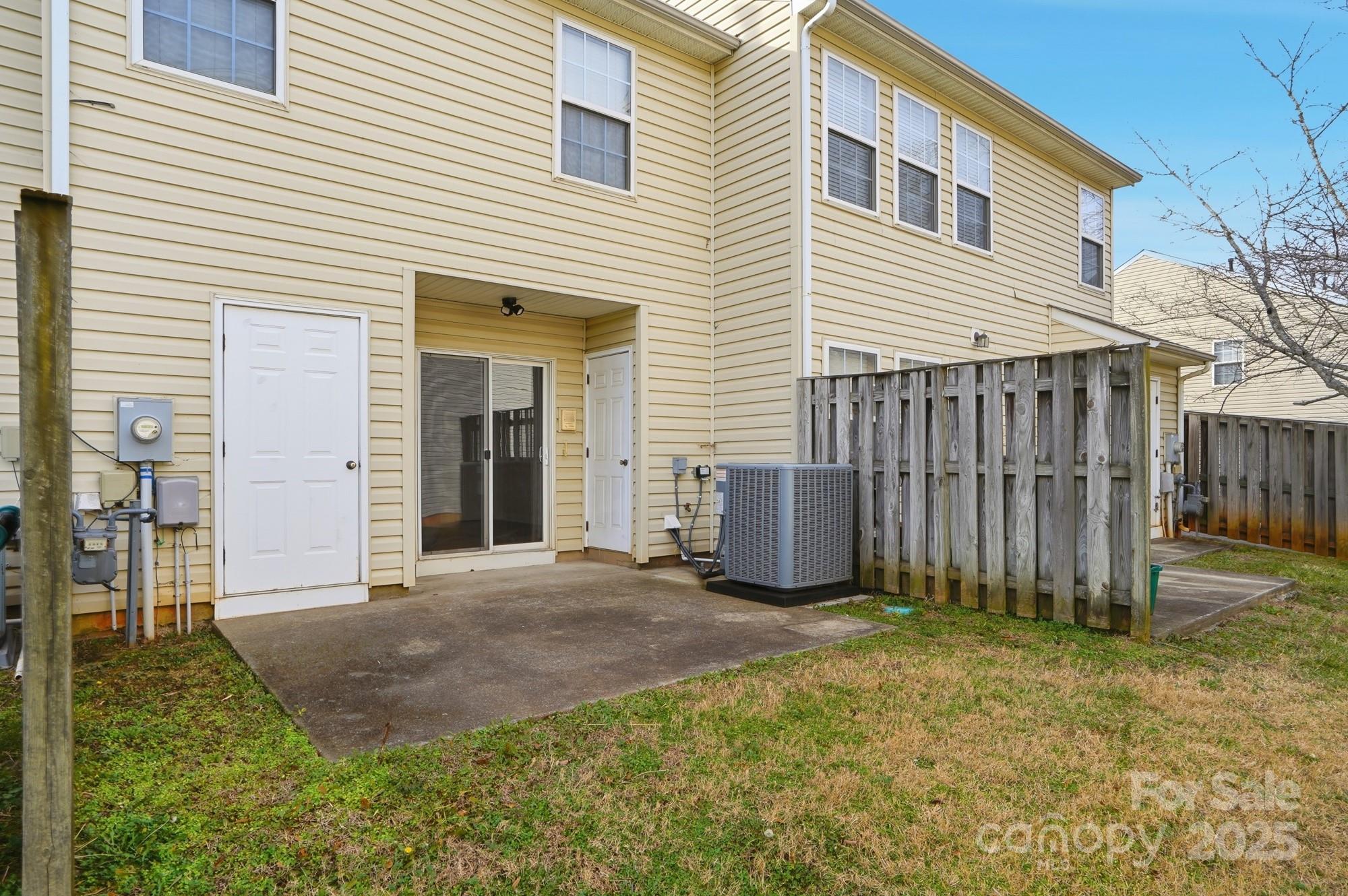 3855 Glenlea Commons Drive Charlotte NC 28216