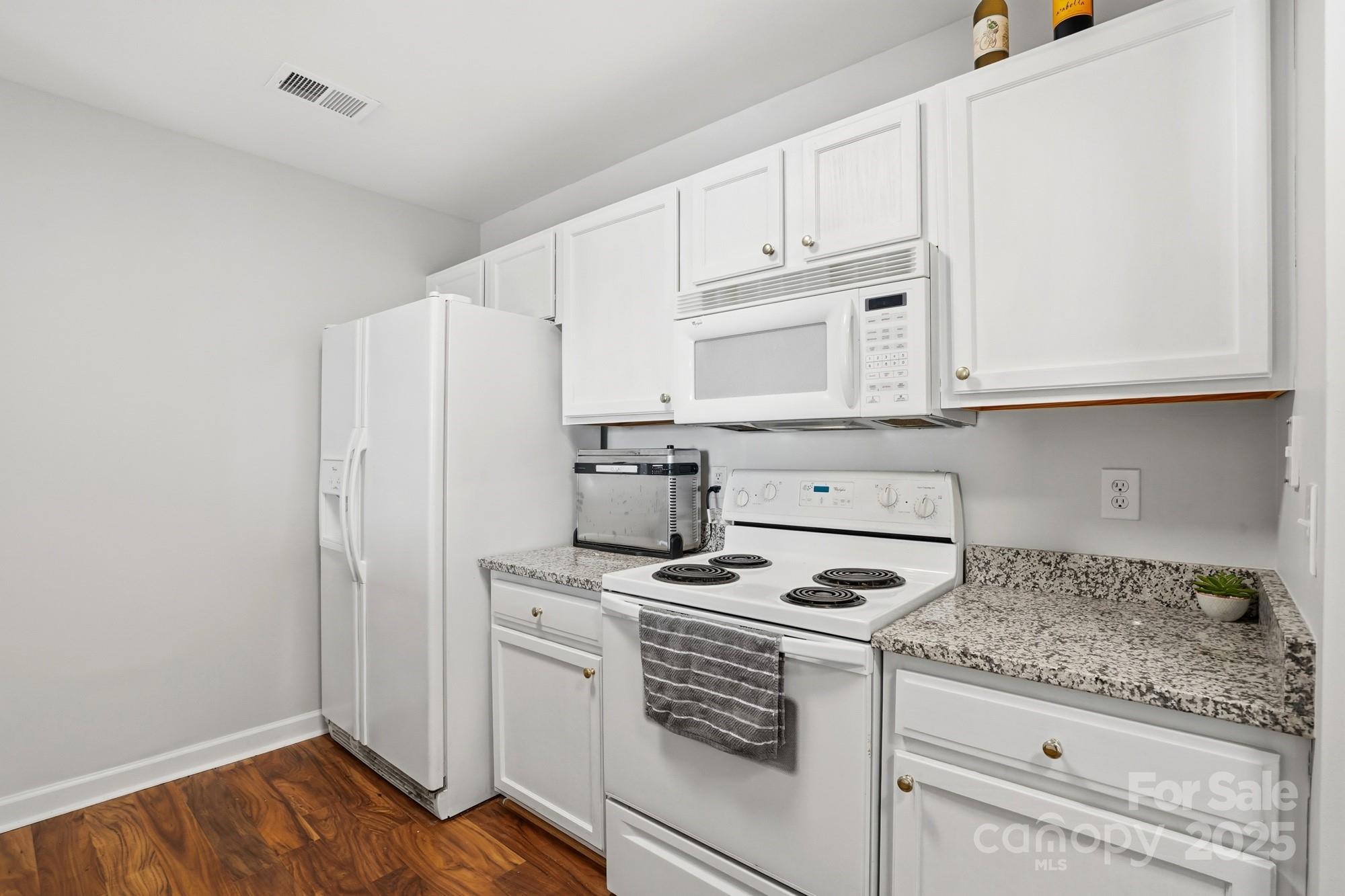 3855 Glenlea Commons Drive Charlotte NC 28216