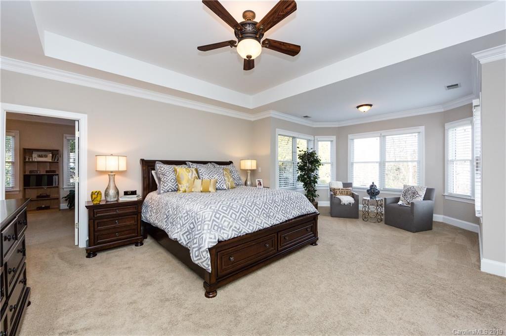 5309 Lila Wood Circle Charlotte NC 28209