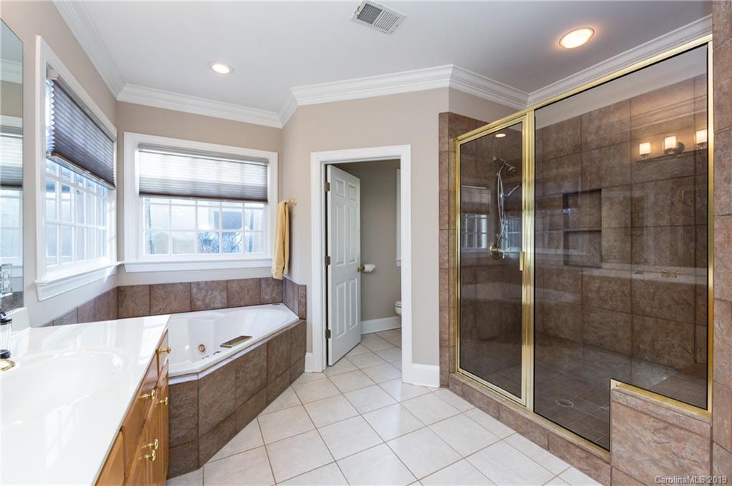 5309 Lila Wood Circle Charlotte NC 28209