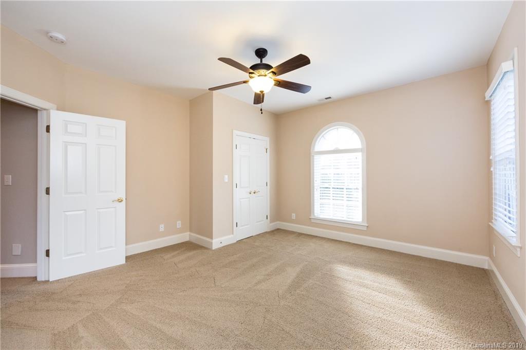 5309 Lila Wood Circle Charlotte NC 28209