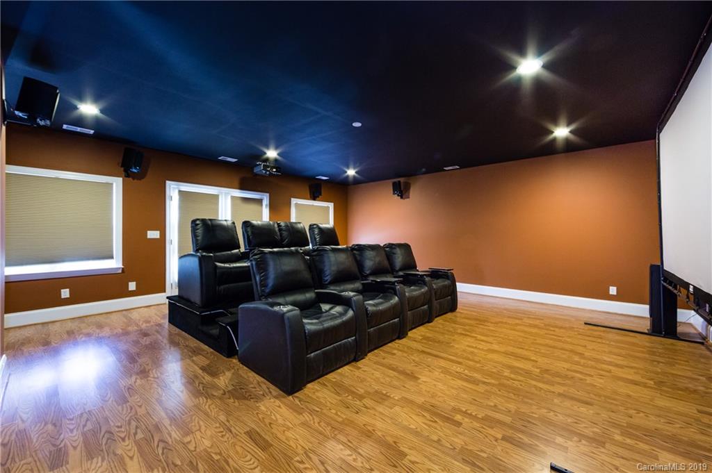 5309 Lila Wood Circle Charlotte NC 28209