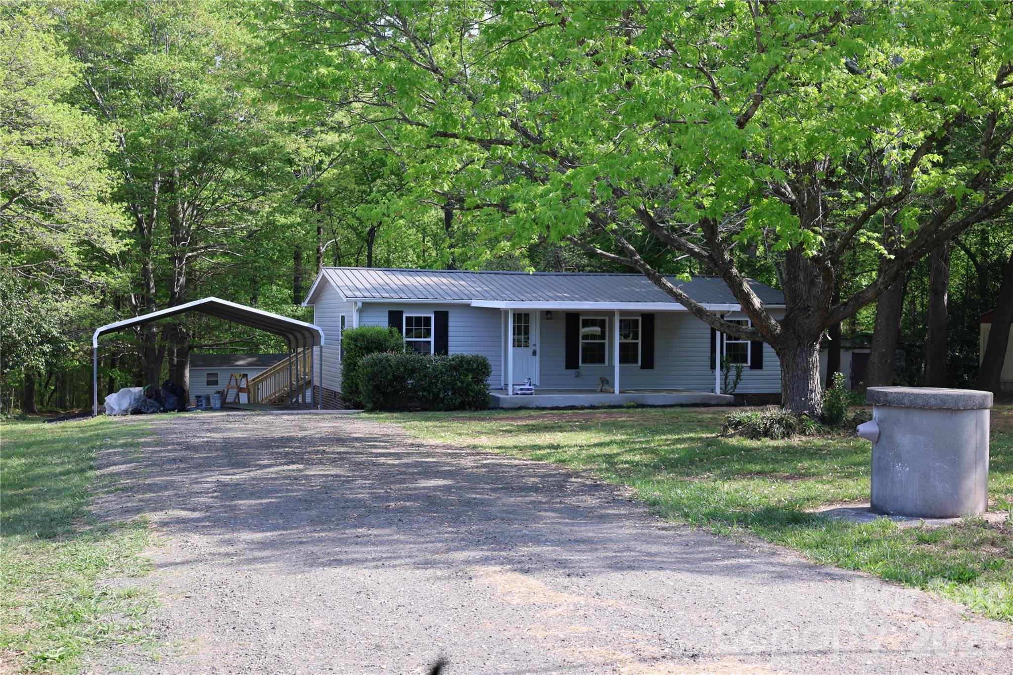 6443 Sherwood Lane Denver NC 28037