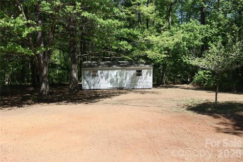 6443 Sherwood Lane Denver NC 28037
